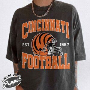 Cincinnati Football Throwback Design Comfort Colors T-Shirt 159